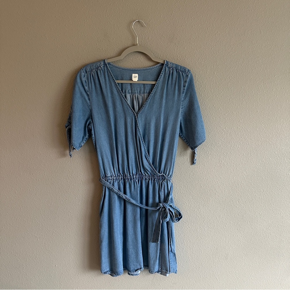 GAP Light Blue Chambray Faux Wrap Mini Dress Small